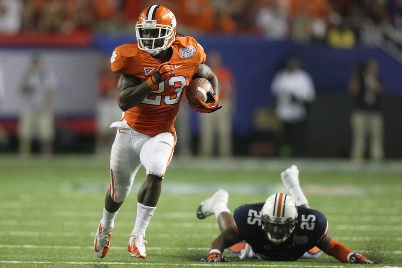 Ellington emerges as playmaker out of backfield for Clemson early in 2012