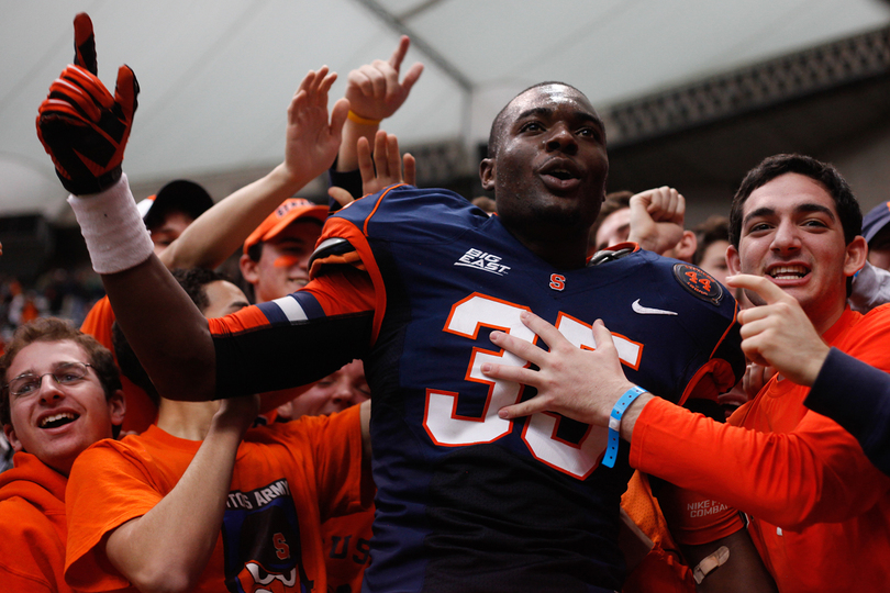 Gallery: Syracuse pulls off shocking upset of No. 11 Louisville in Carrier Dome