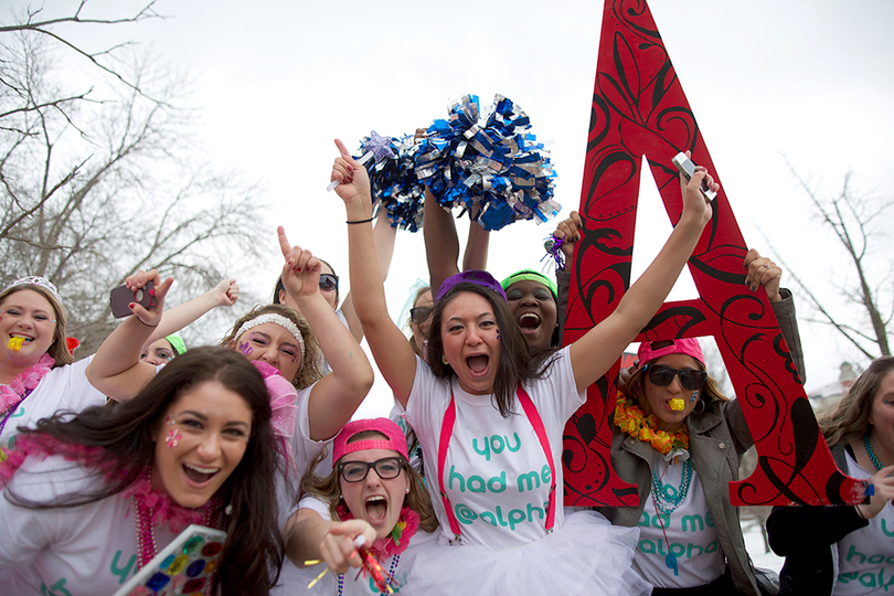 Gallery: Syracuse University&#8217;s bid day for sororities