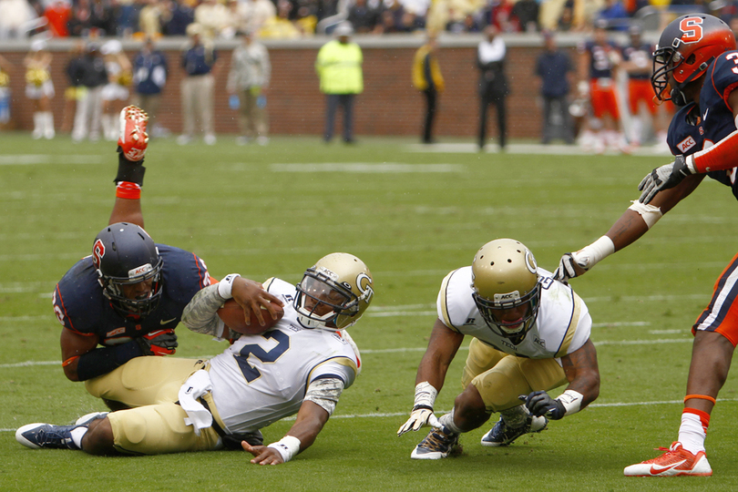 Hodge makes 1st-career start with Syracuse implementing 3-4 defense