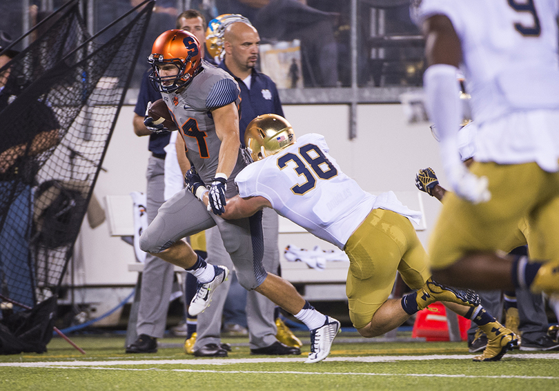 Receiver Lewis brings versatility, reliability to Syracuse in absence of Broyld, Estime