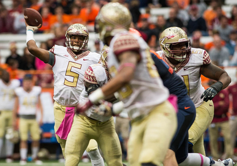 Winston carves up Syracuse defense as controversy swirls around him