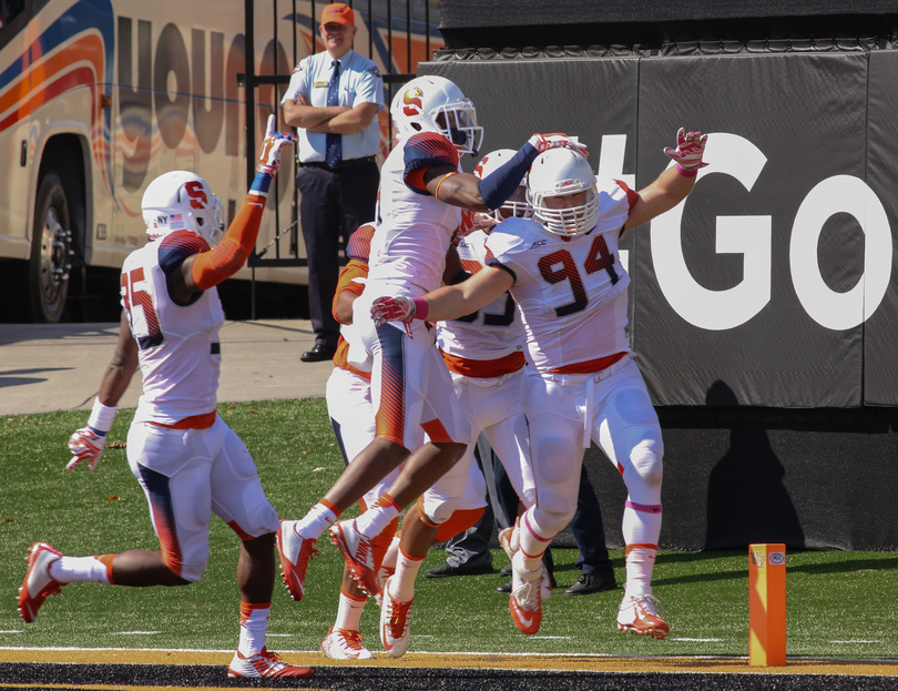 Syracuse rides defense to blowout win over Wake Forest