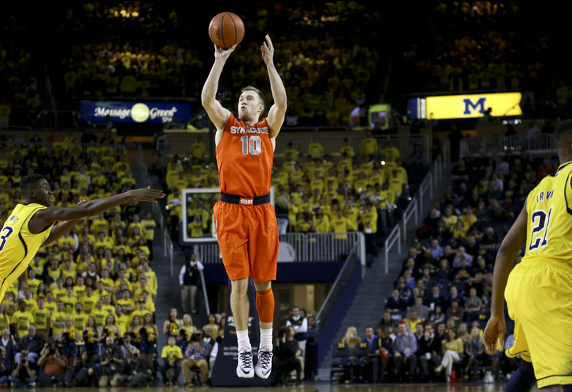 Cooney nails pair of 3s late to fuel SU comeback attempt in loss to Wolverines