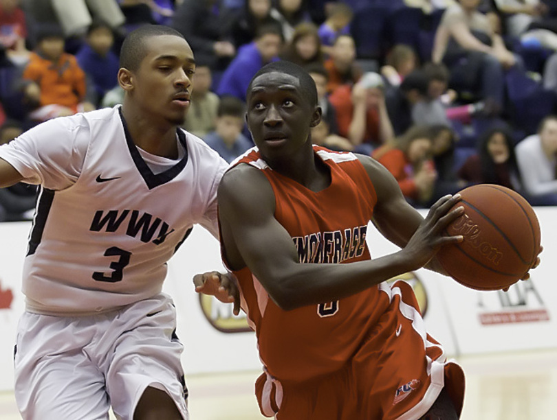 Niang thrives as undersized guard at D-II Simon Fraser after transfer from community college