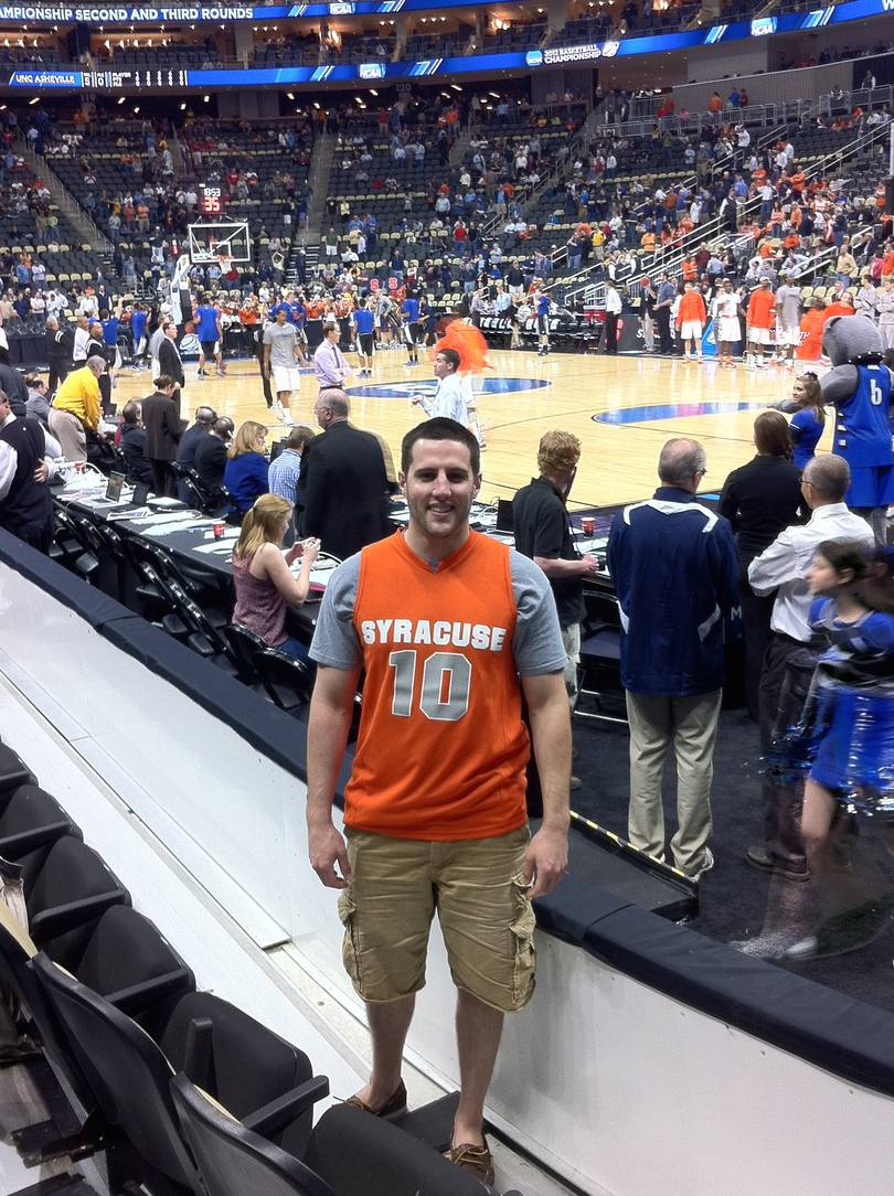 The Basketball Tournament: Syracuse superfan A.J. Owen serves at &#8216;booster&#8217; for Boeheim&#8217;s Army