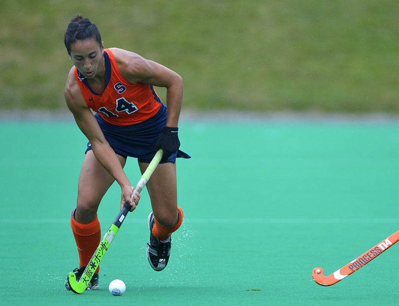 Laura Hurff uses speed to excel as Syracuse midfielder