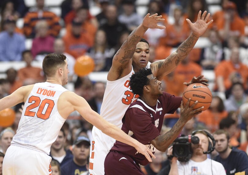 Syracuse gives up 34 points in the paint despite beating Texas Southern, 80-67