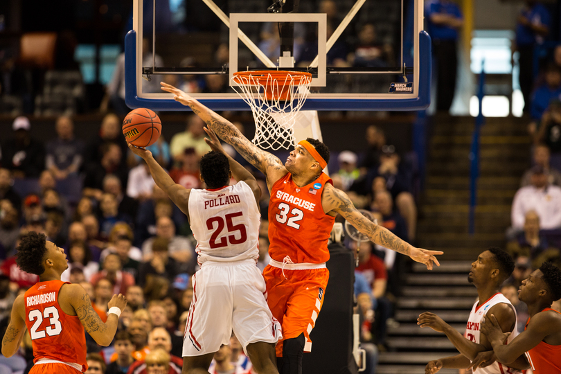 Dayton collapses under pressure of Syracuse&#8217;s early second-half run