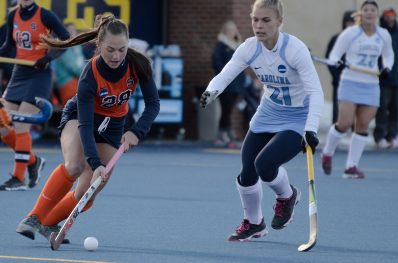 Syracuse field hockey suffers 1st loss of season, 3-2, in double overtime against North Carolina