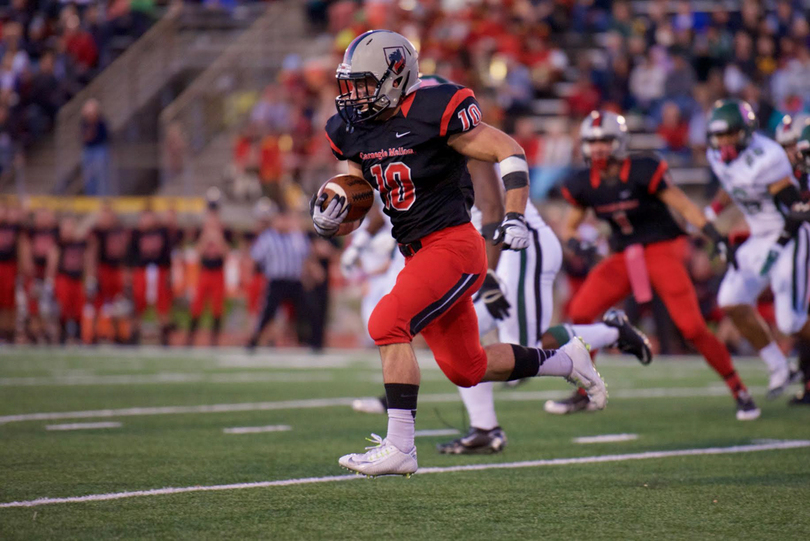 Carnegie Mellon&#8217;s Sam Benger balances football, diabetes