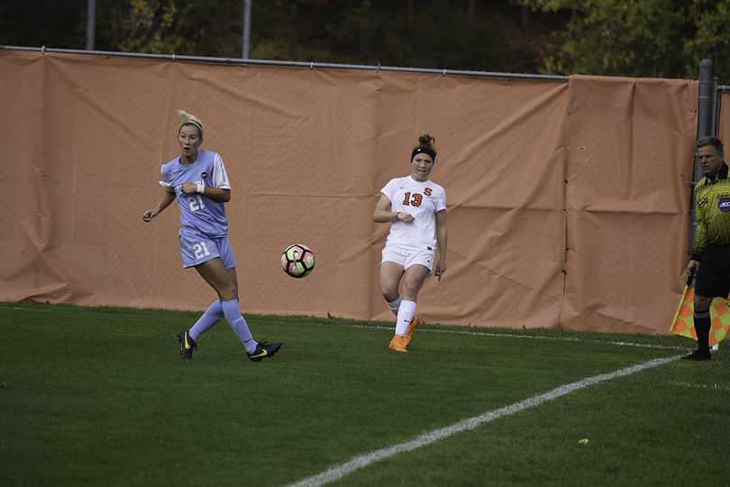 Lack of goals off corner kicks has hurt Syracuse women&#8217;s soccer