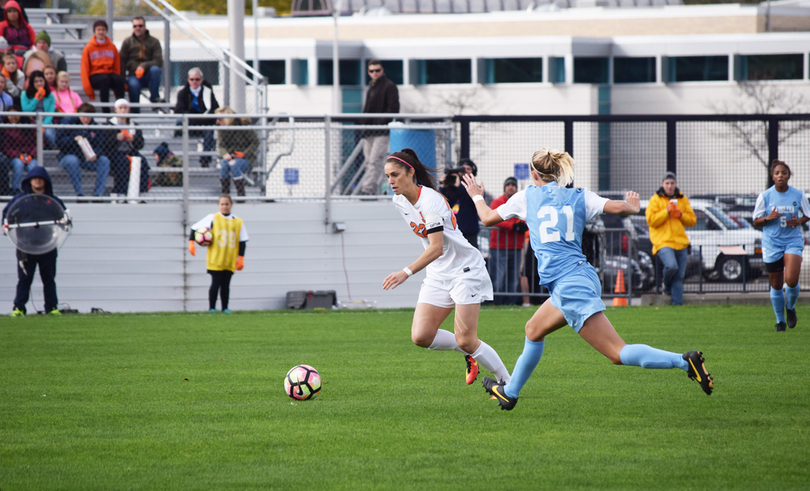 Stephanie Skilton&#8217;s home Syracuse career ends with a goal in 3-1 loss to North Carolina