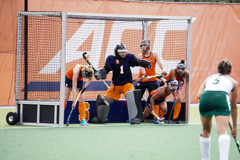 Syracuse, undefeated and unscored-upon, vaults to No. 3 in national poll