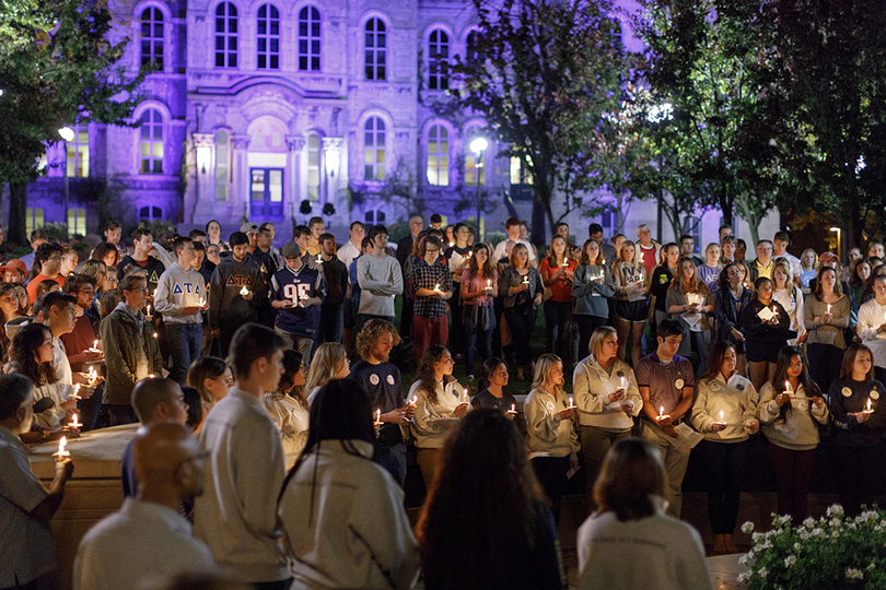 Campus community gathers for candlelight vigil honoring victims of Pan Am Flight 103 bombing