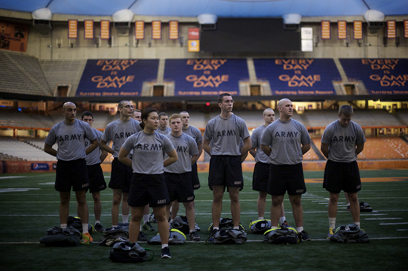 Video: Training with ROTC cadets