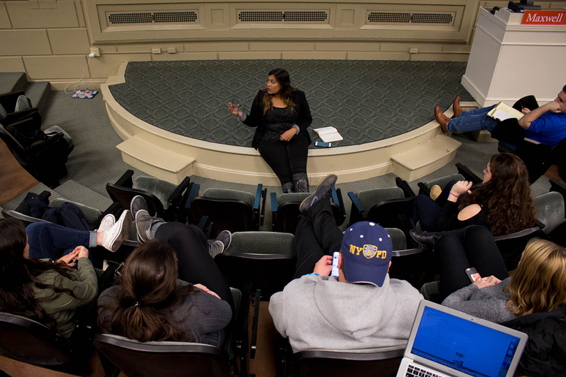 Student Association members argue about Syracuse University divestment from private prisons