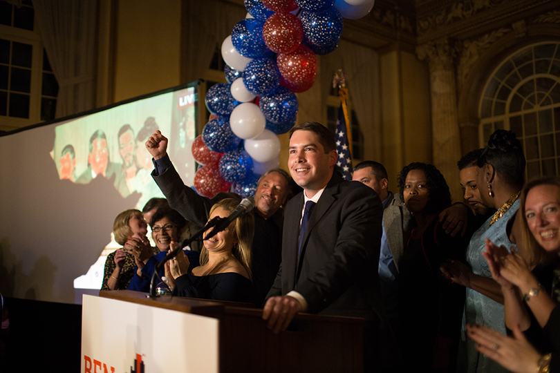 Ben Walsh wins Syracuse mayoral race, defeating Democrat Juanita Perez Williams