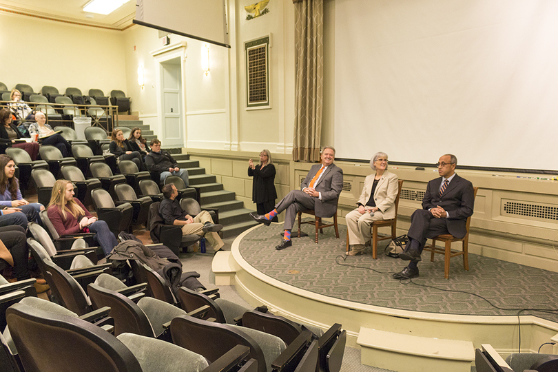 Administrators address student questions at SA forum