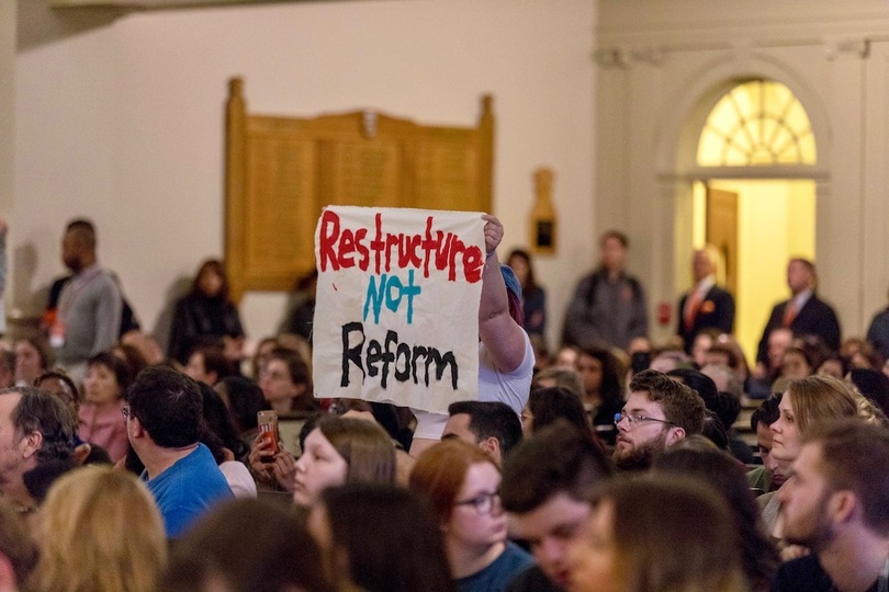 Gallery: SU officials, students gather at Hendricks Chapel for forum following Theta Tau expulsion