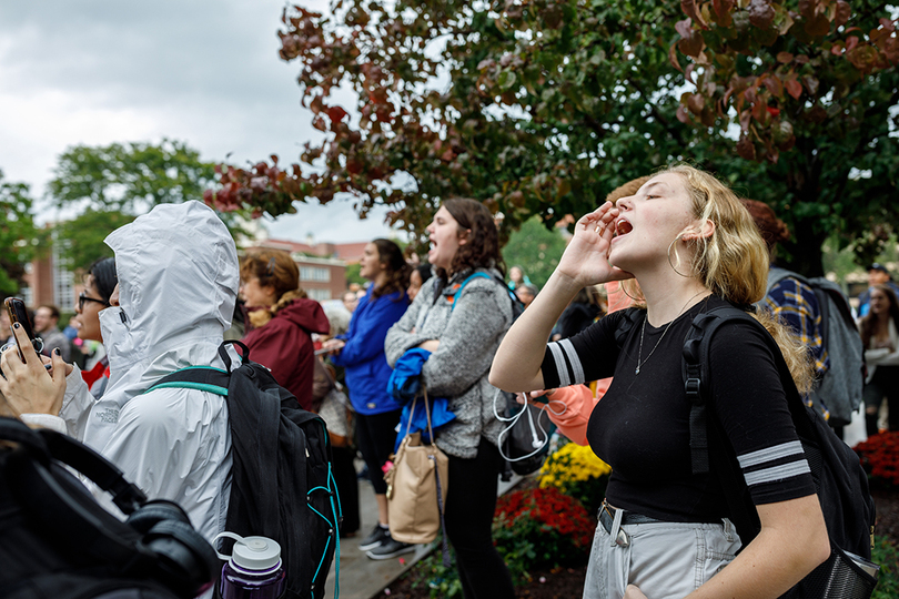 Students protest Kavanaugh during walkout, demand SU end rape culture