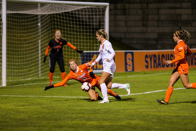 SU forward play stunted by inability to finish final pass in 3-0 loss to Clemson