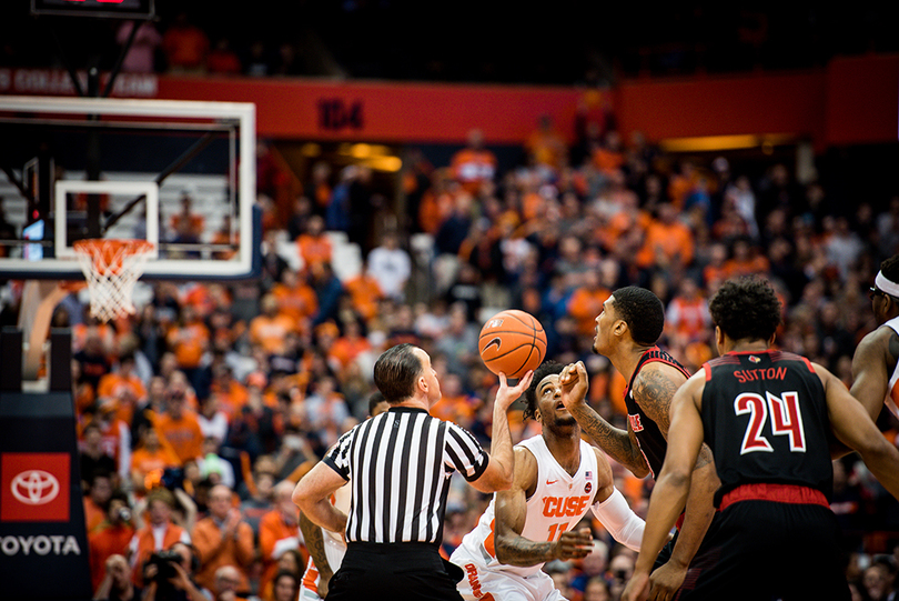 Gallery: Syracuse blows out No. 18 Louisville in 69-49 win