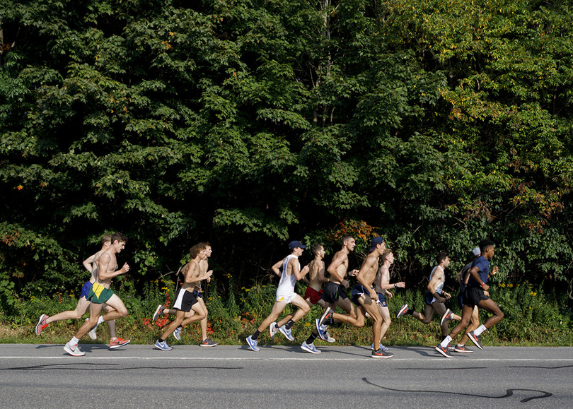 Syracuse men&#8217;s cross country wins Harry Lang Invitational for 4th consecutive year