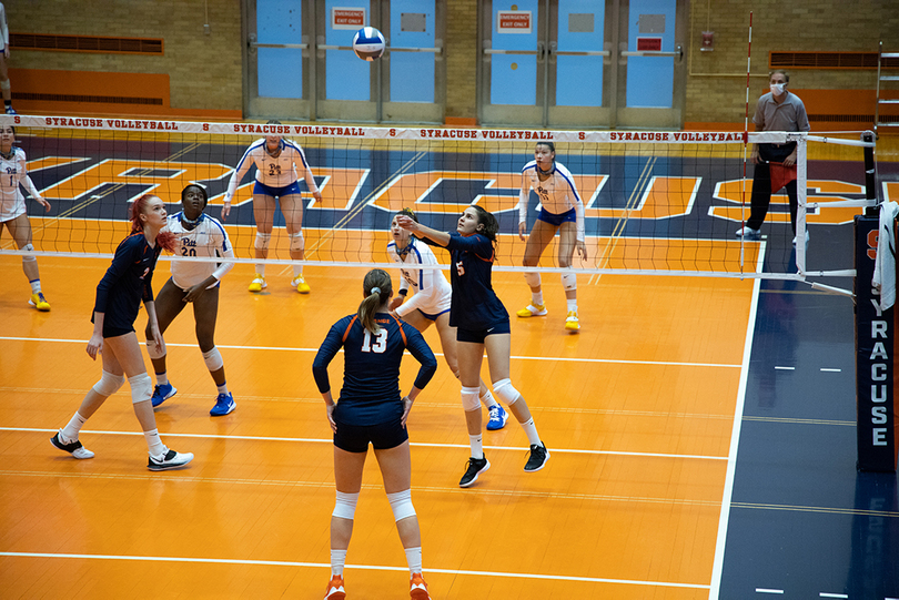 European volleyball players adjust to life in Syracuse, new style of play