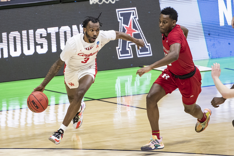 Film review: How a healthy DeJon Jarreau facilitates Houston’s offense