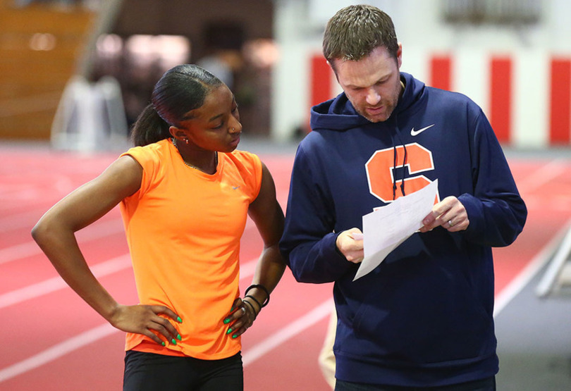 Shaleah Colaire wins 400-meter hurdles at Hurricane Alumni Invitational