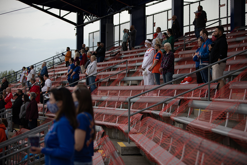 Syracuse Mets opening day draws largest crowd in Onondaga County since pandemic