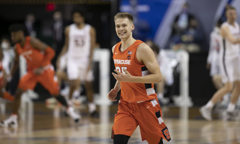 Buddy Boeheim signs deal to sell &#8216;Buddy Buckets&#8217; merchandise