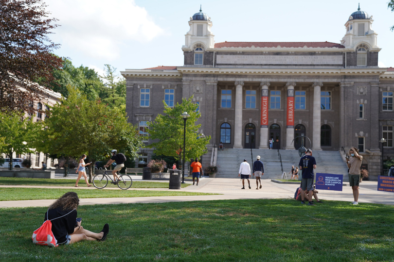 SU students, protect the Syracuse community and wear a mask