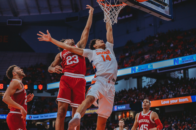 No. 6 Villanova’s 27 offensive rebounds overmatch Syracuse in 67-53 loss