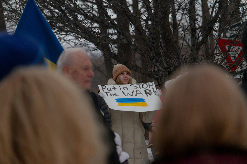 Gallery: Hundreds gather outside Tipperary Hill in support of Ukraine at prayer service