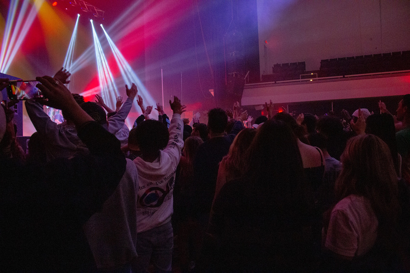 Gallery: UU&#8217;s Bandersnatch concert brings an electric atmosphere to Goldstein Auditorium