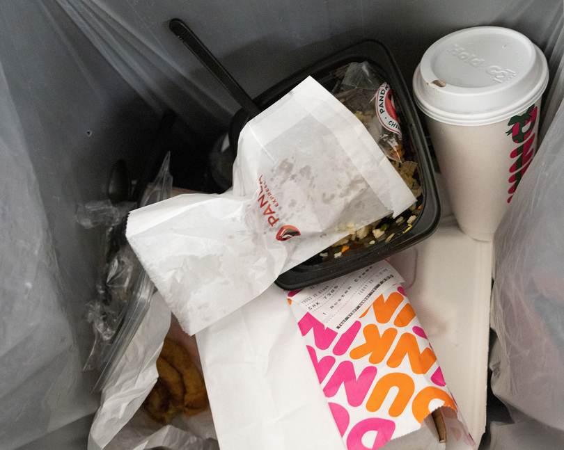 Syracuse University should reduce its use of single-use plastics