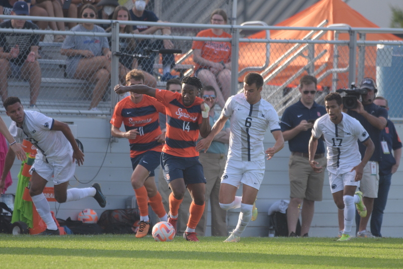 No. 15 Syracuse’s attack struggles in 1-1 tie against Vermont