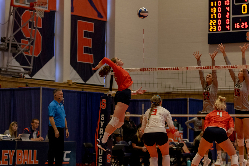 Syracuse loses in straight sets to No. 2 Louisville on record-breaking day for Shemanova