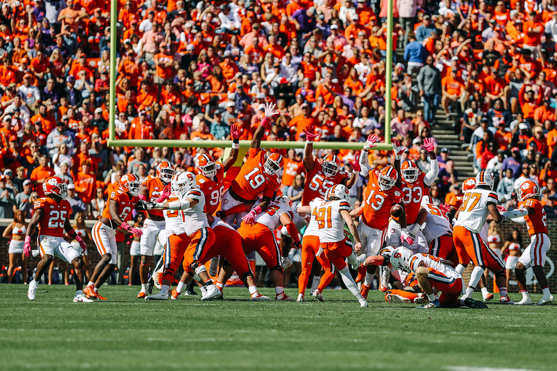 Film Review: How Clemson’s pass rush led it to a comeback win against Syracuse