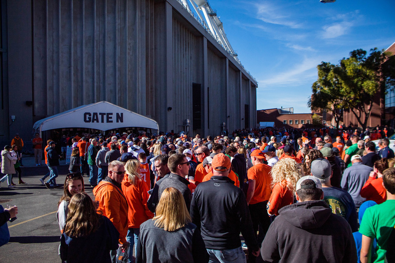 Gallery: Notre Dame football in Syracuse, 1st time since 2003