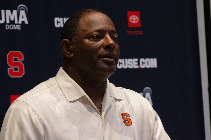 Dino Babers talks offensive strengths, November depth in weekly press conference