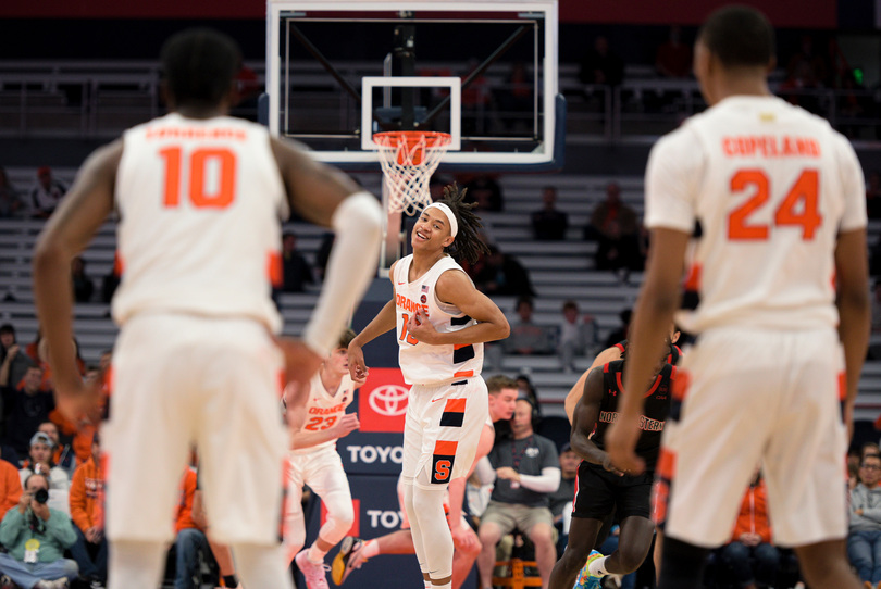 Beat writers unanimously pick SU win over Oakland