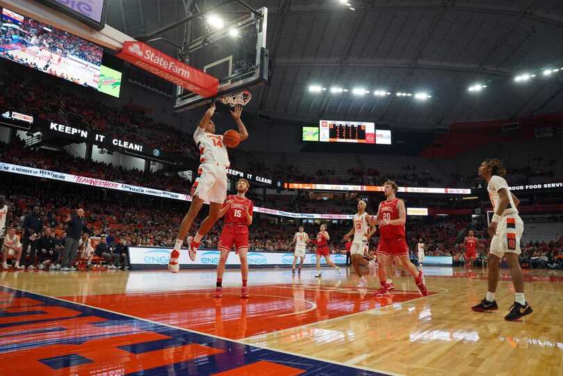 Ailing Jesse Edwards dominates second half in Syracuse&#8217;s comeback win