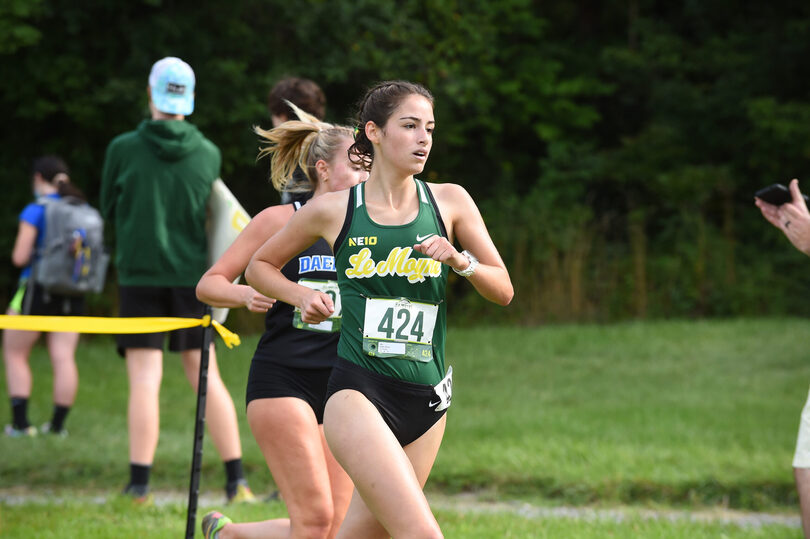 How Le Moyne runner Olivia Snell turned her chronic illness into a way to help others