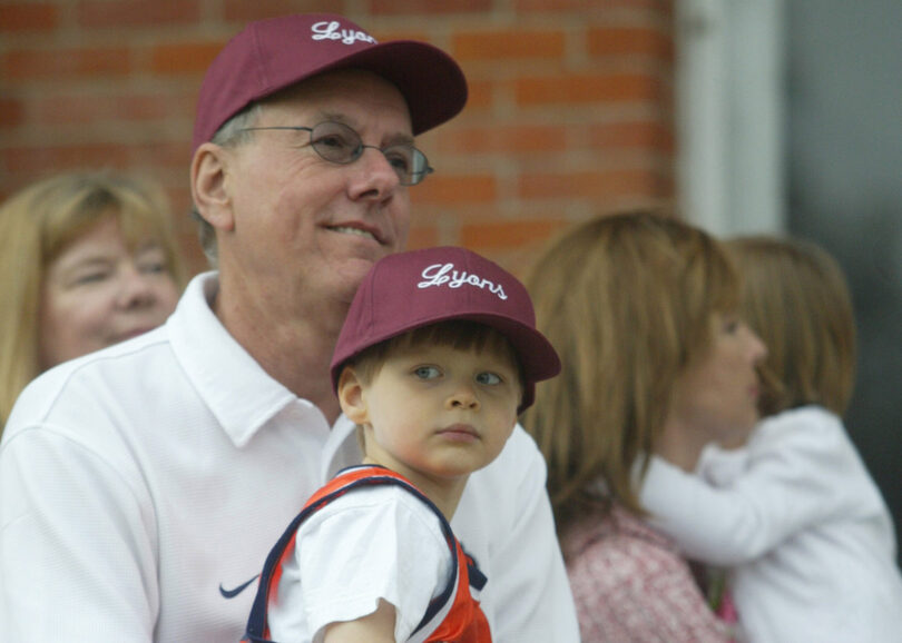 LYONS LEGEND: Jim Boeheim&#8217;s hometown of Lyons, New York, celebrated with him in 2003