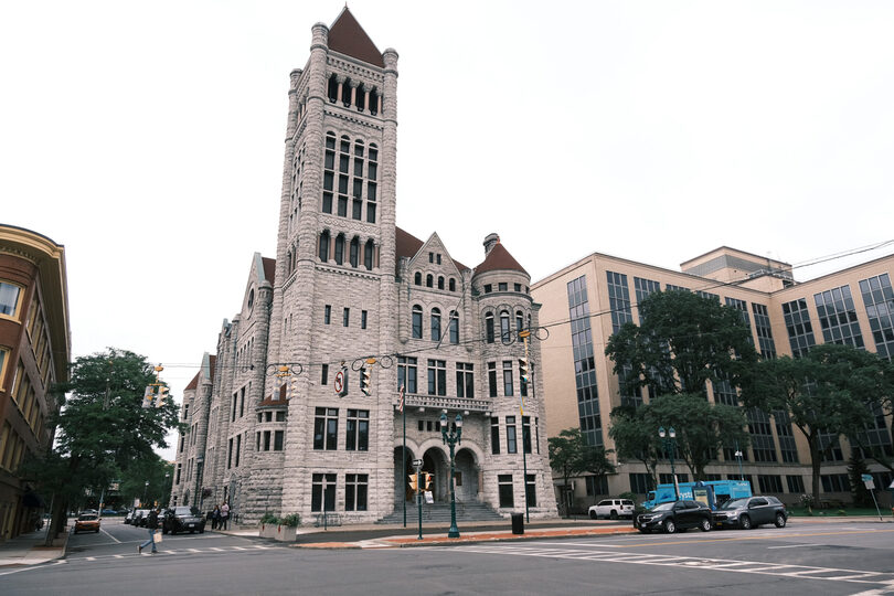 Common Council meets to celebrate former president Van B. Robinson