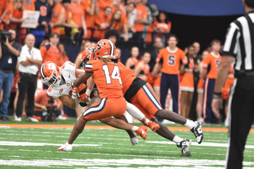 Mistake-riddled Syracuse hands Clemson 31-14 win