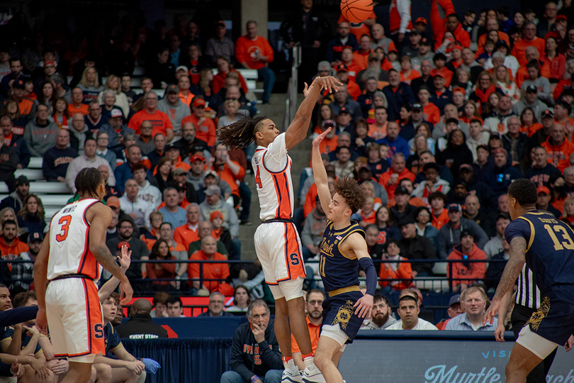 Syracuse blows 29-point lead, survives late Notre Dame comeback in 88-85 win